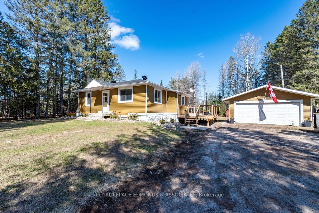 Photo of 32926 Highway 17 Highway E, Deep River, ON K0J 1P0 (MLS # X13023222)