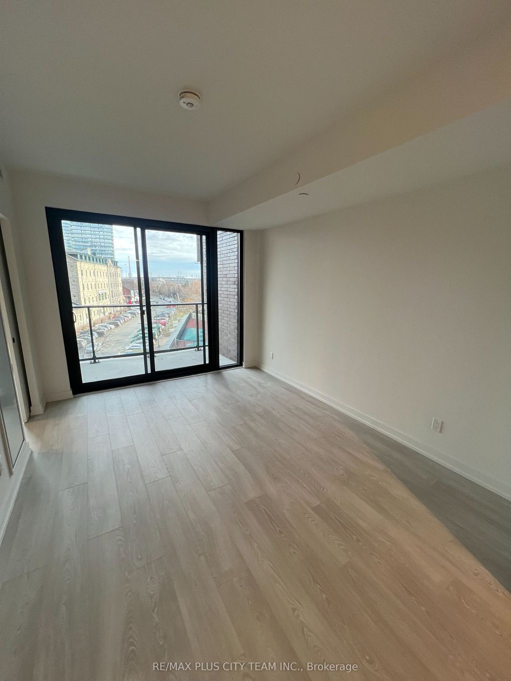 Photo of 33 Parliament Street #428, Toronto, ON M5A 2Y2 (MLS # C12725440)