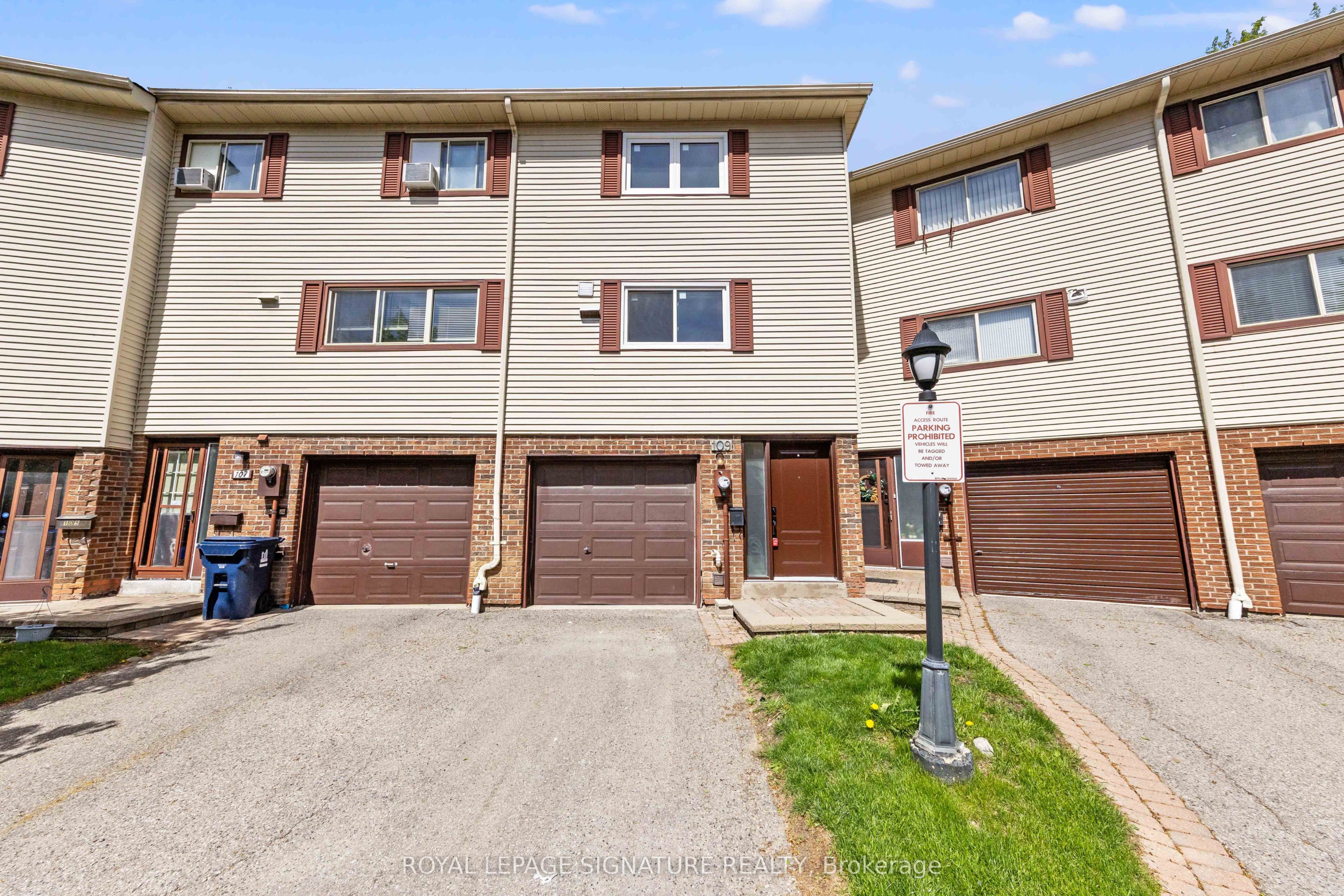 109 Jenny Wren Way 62