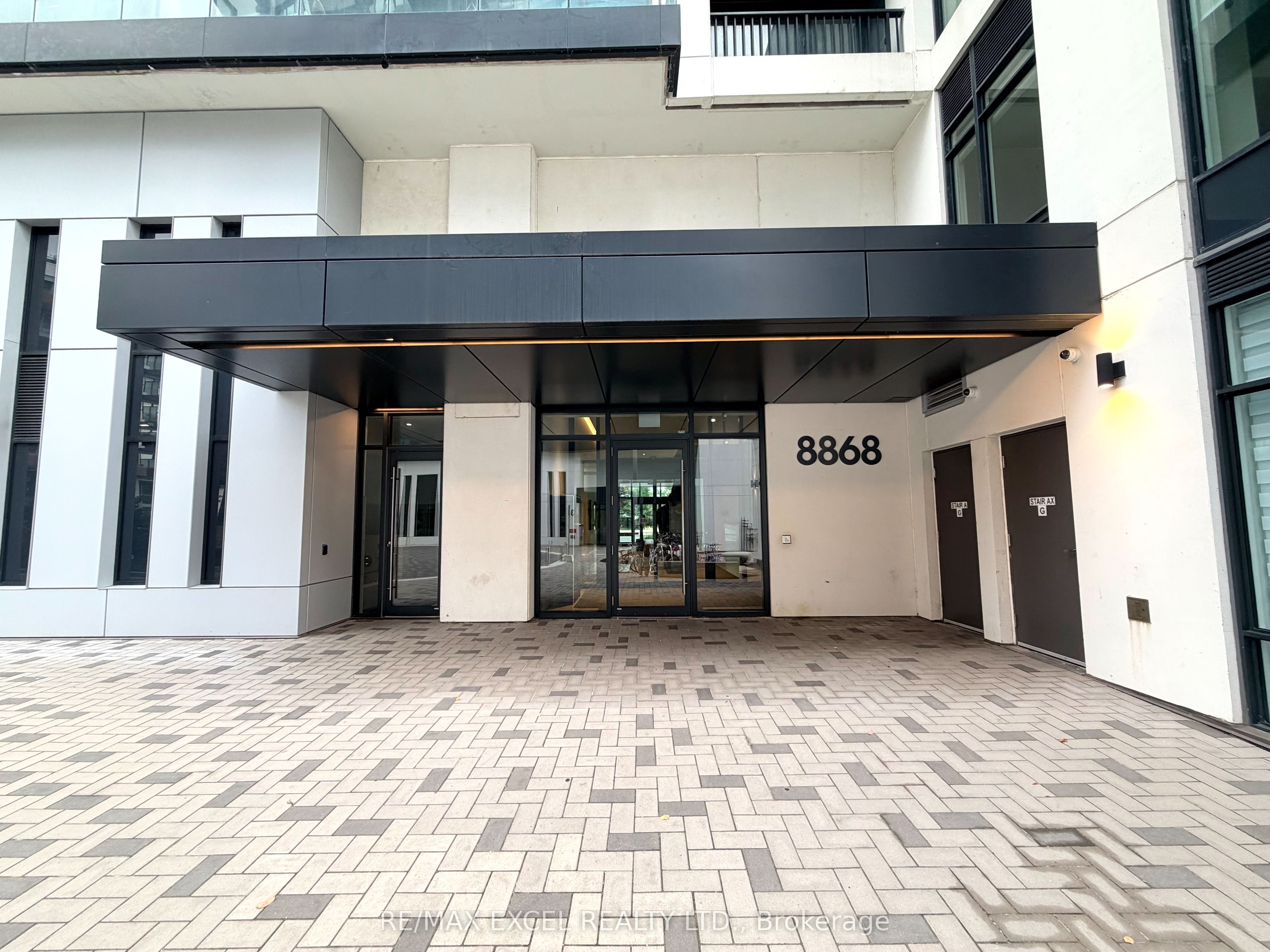 8868 Yonge Street 809E
