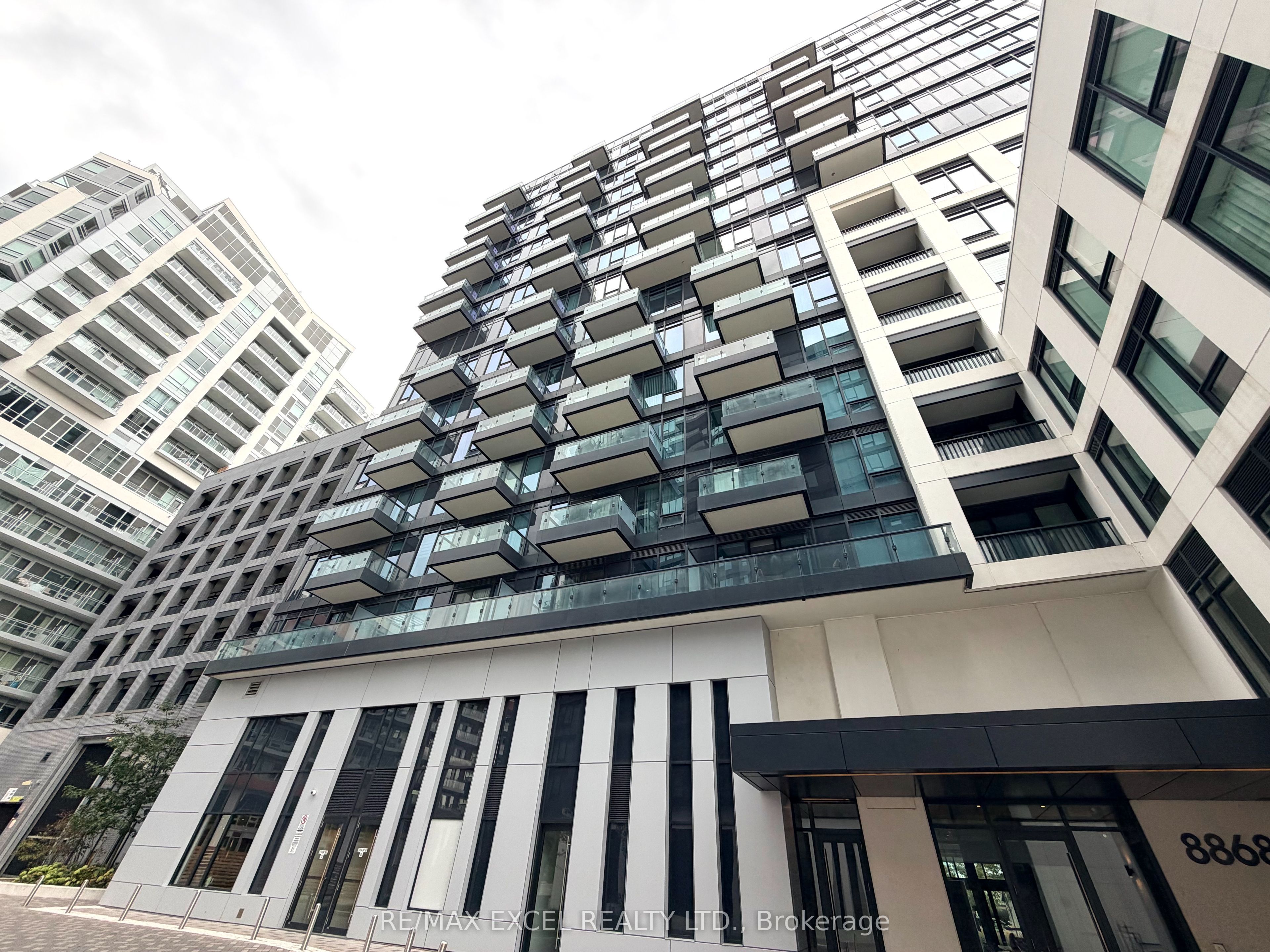 8868 Yonge Street 809E