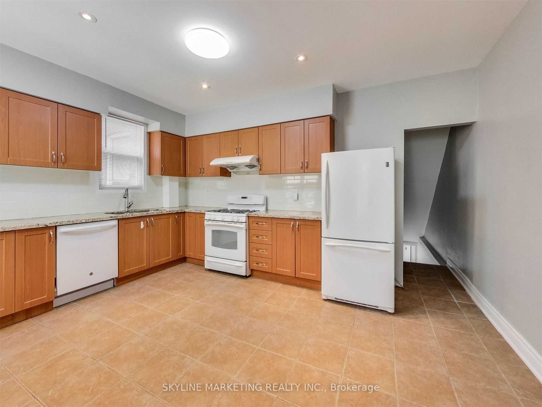 596 Dufferin Street Lower