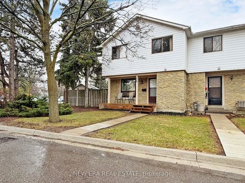 6540 Falconer Drive 55 Mississauga ON L5N 1M1
