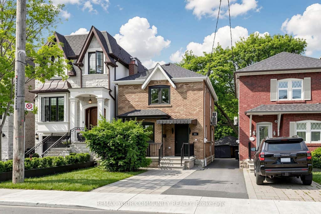 Photo of 351 Fairlawn Avenue, Toronto, ON M5M 1T5 (MLS # C13577606)