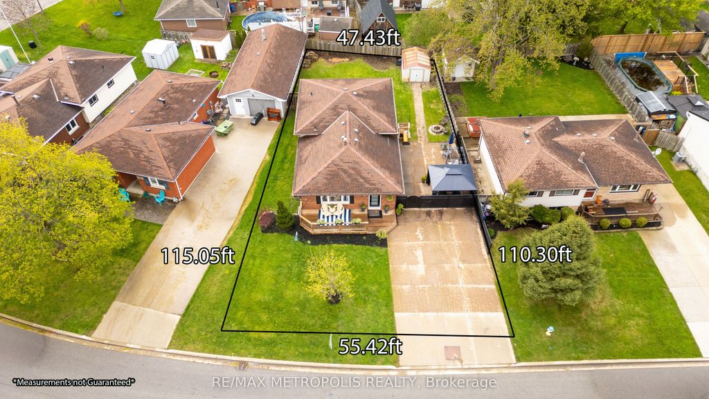 Photo of 485 Bentinck Drive, St. Clair, ON N0N 1G0 (MLS # X13074682)