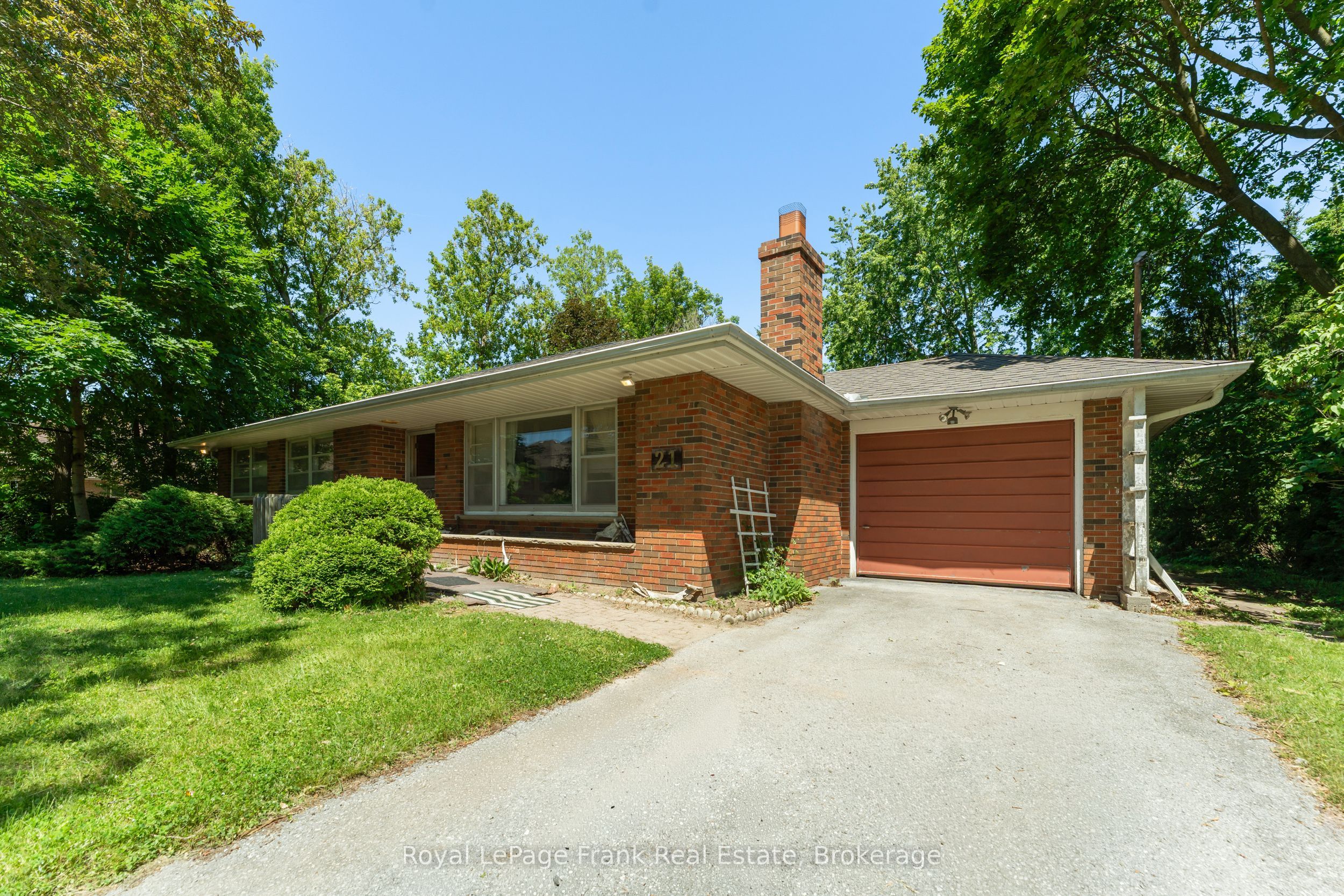 21 Warriner Street