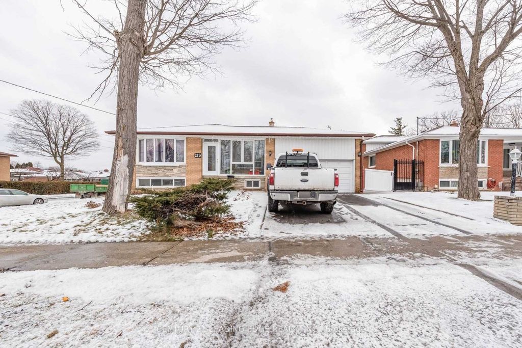Photo of 213 Grandravine Drive, Toronto, ON M3J 1B9 (MLS # W12972690)
