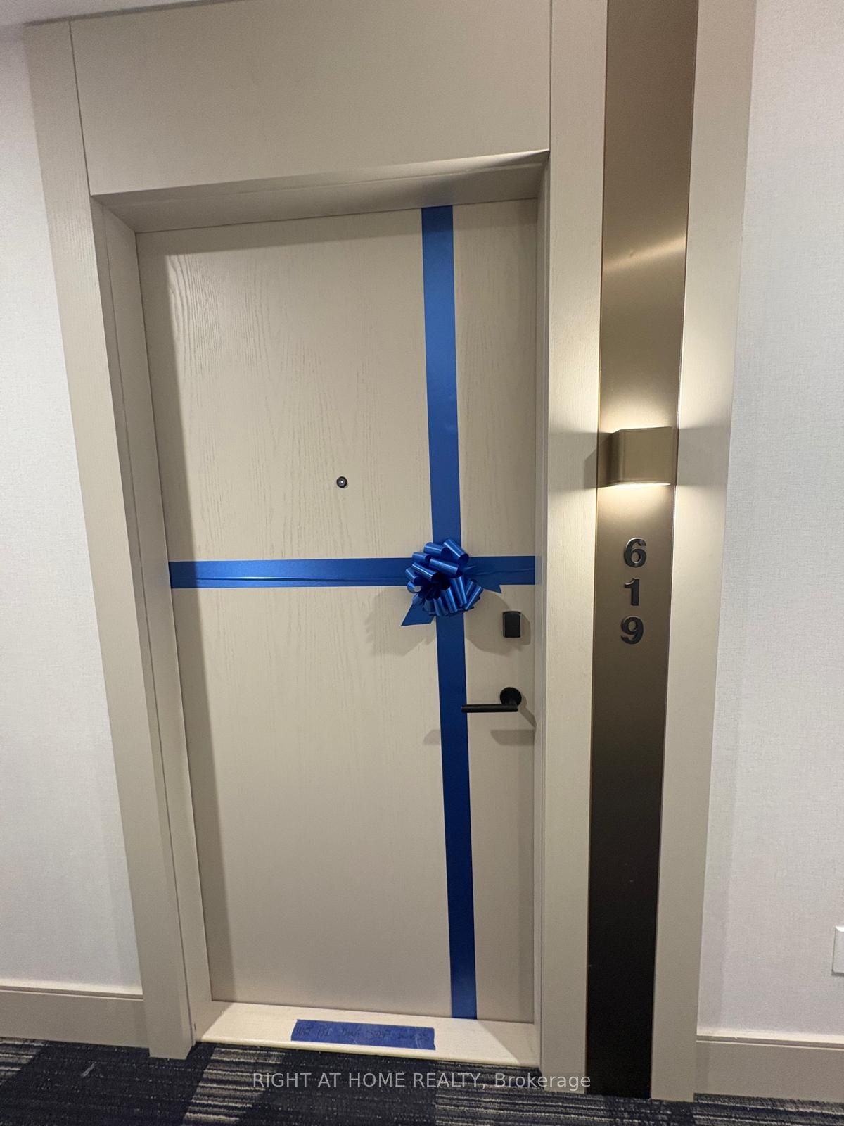 3006 William Cutmore Boulevard S 619