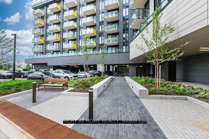 3006 William Cutmore Boulevard S 619