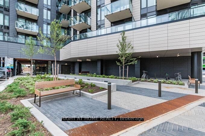 3006 William Cutmore Boulevard S 619