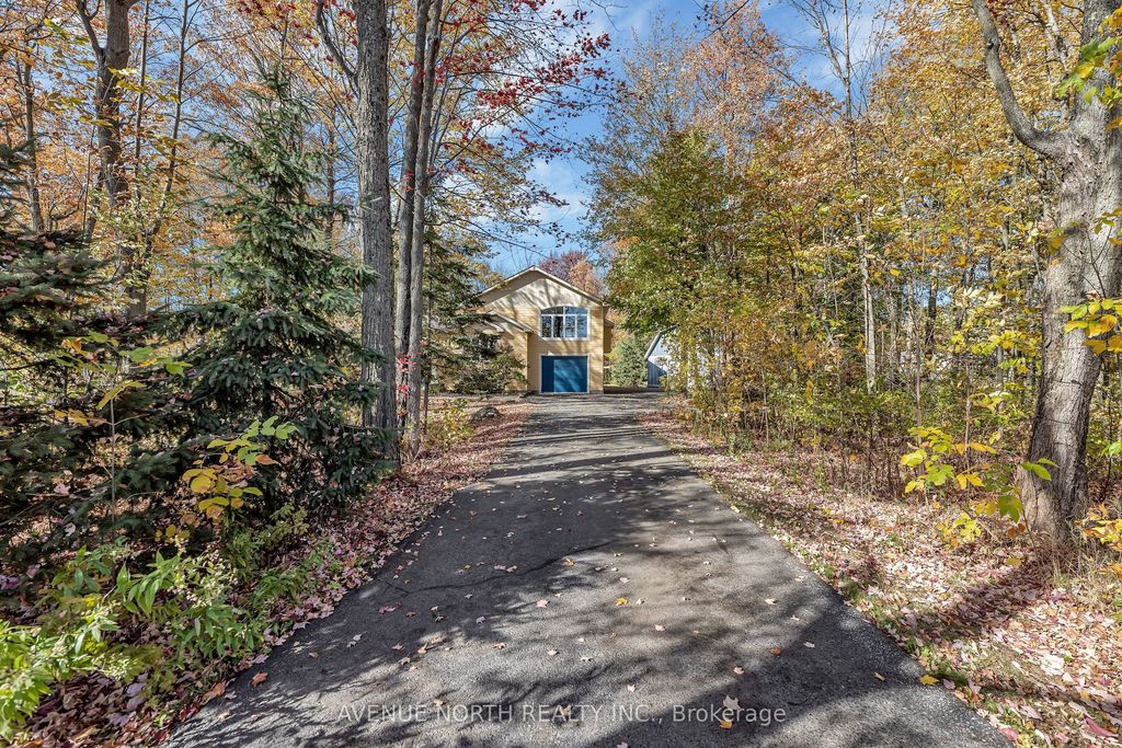 Photo of 1631 County Rd 2 Road, Alfred and Plantagenet, ON K0B 1C0 (MLS # X12458037)