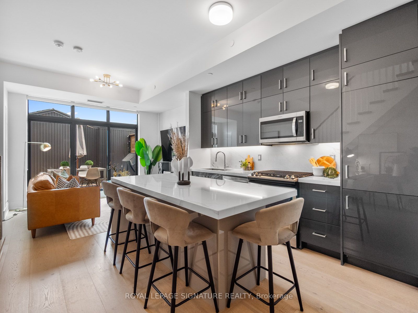 14 Dewhurst Boulevard 406