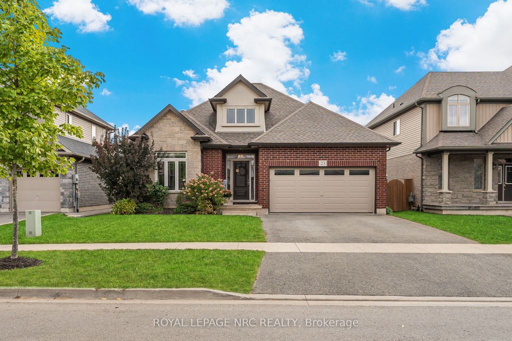 Photo of 23 Abbott Place, Pelham, ON L0S 1E5 (MLS # X12654182)