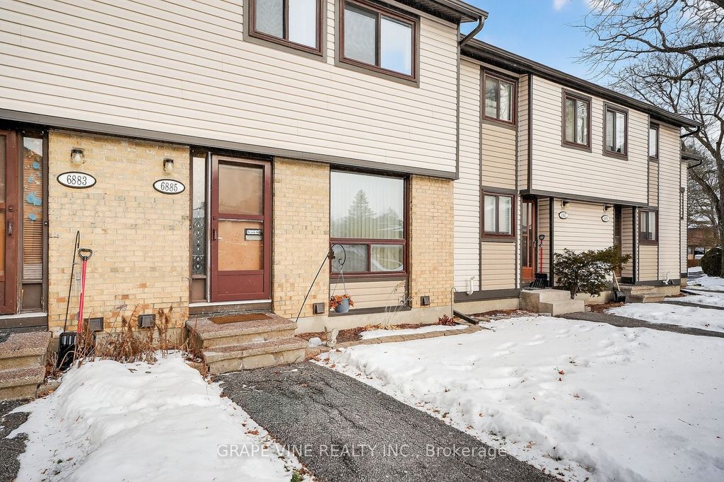 Photo of 6885 Bilberry Drive, Orleans - Convent Glen and Area, ON K1C 2E8 (MLS # X12654344)