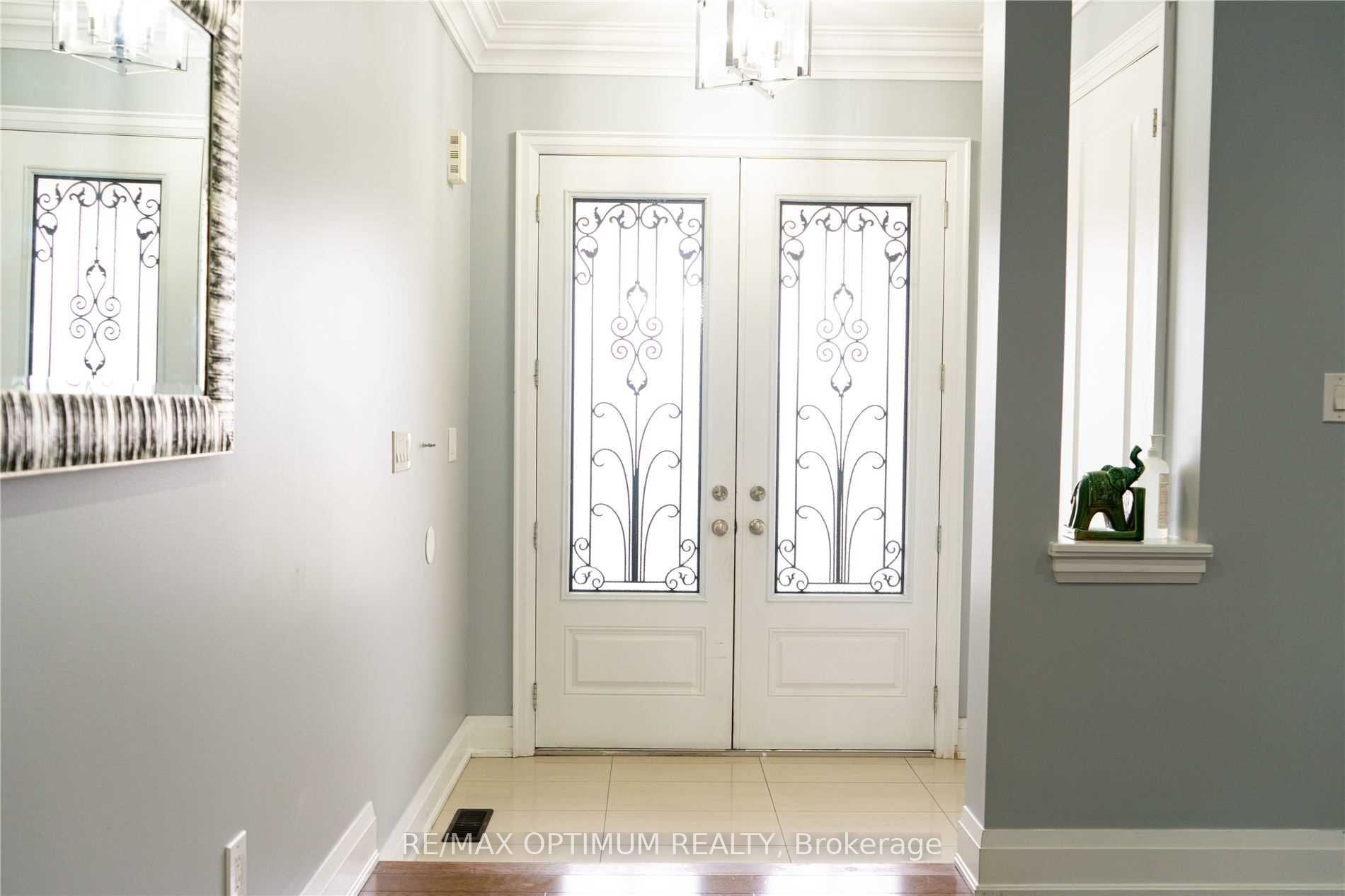 43 Legendary Circle Upper