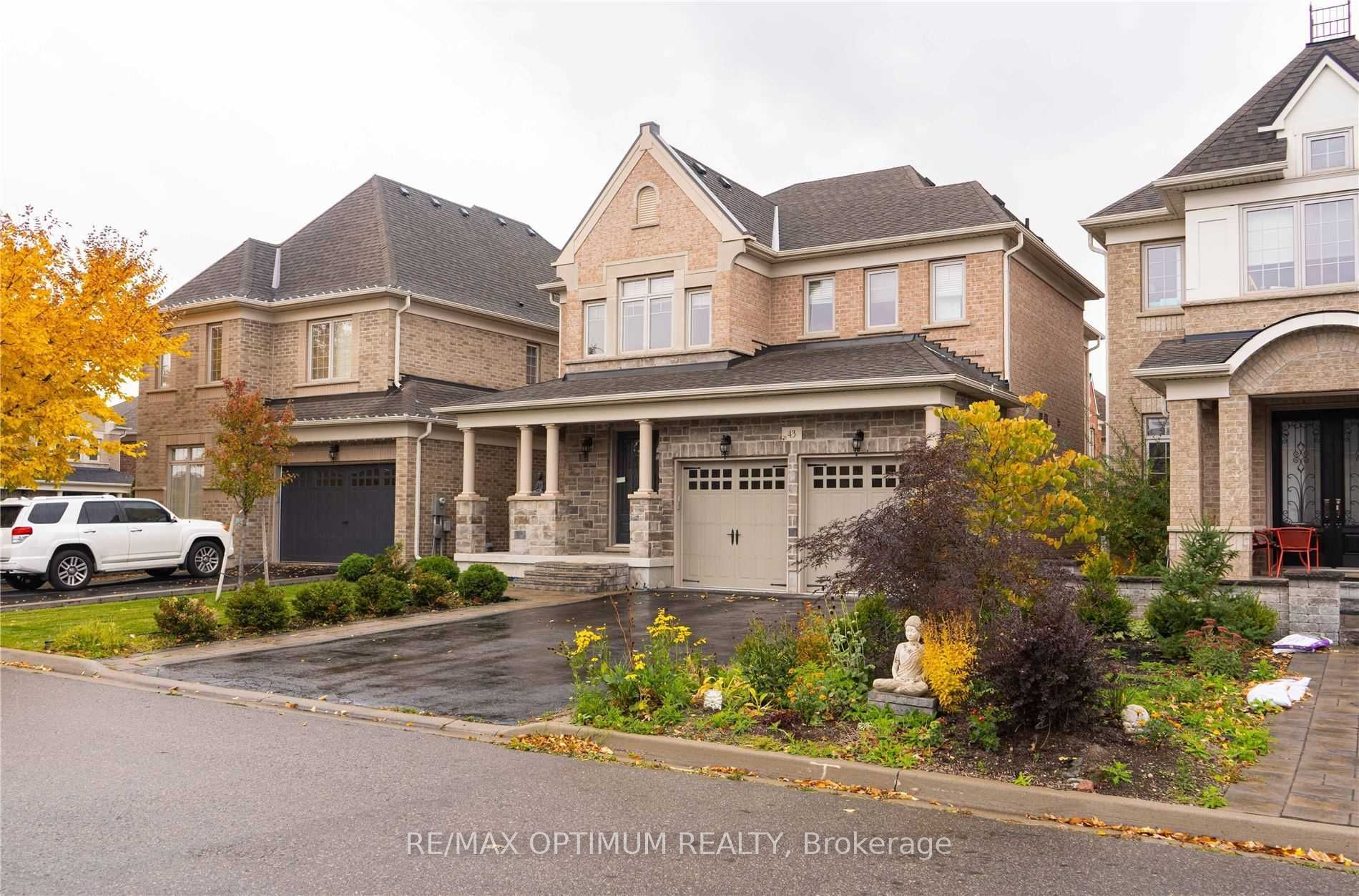 43 Legendary Circle Upper