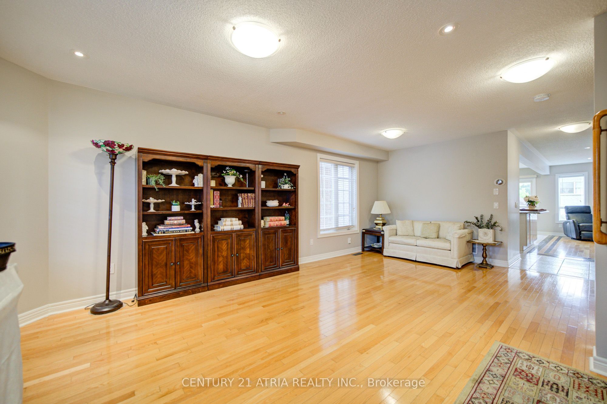 24 William Grant Road