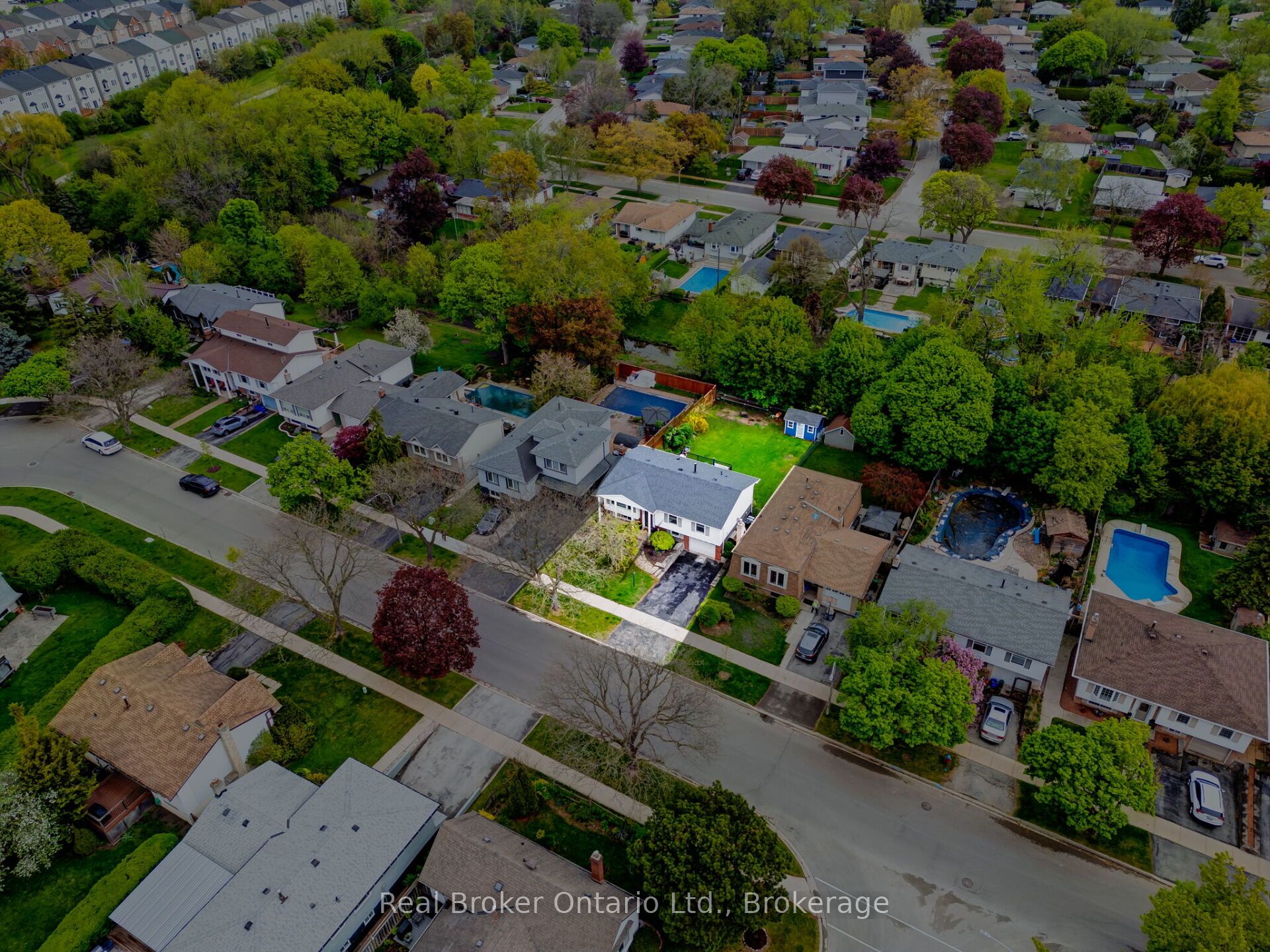 615 Sheraton Road