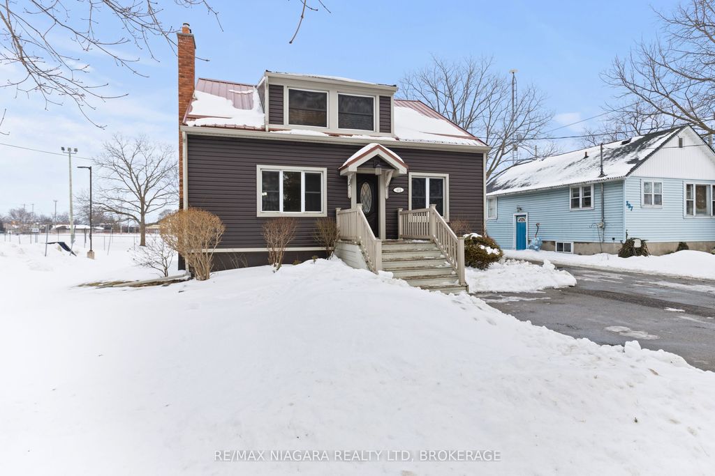 Photo of 401 Fielden Avenue, Port Colborne, ON L3K 4T9 (MLS # X12780958)