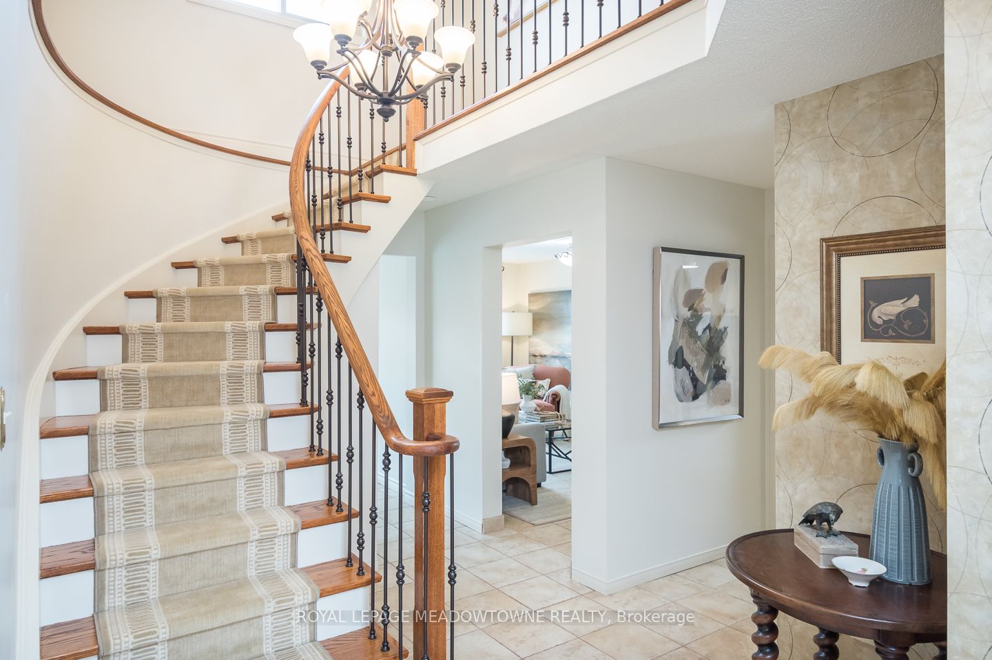 3215 Pinemeadow Drive