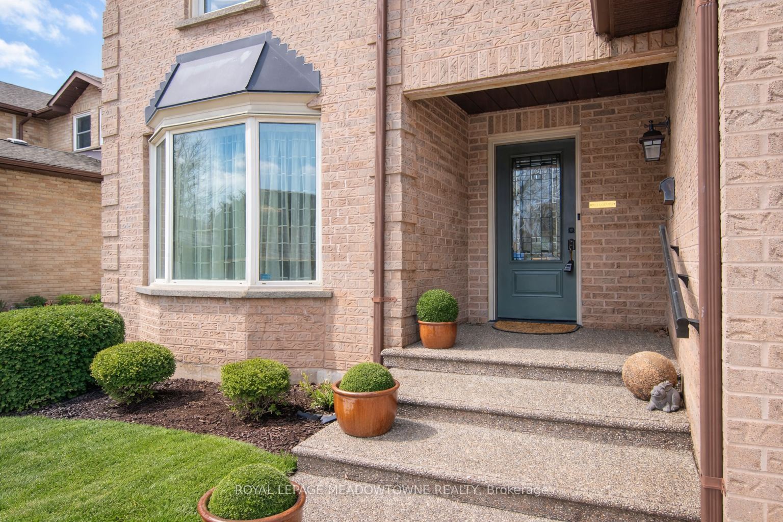 3215 Pinemeadow Drive