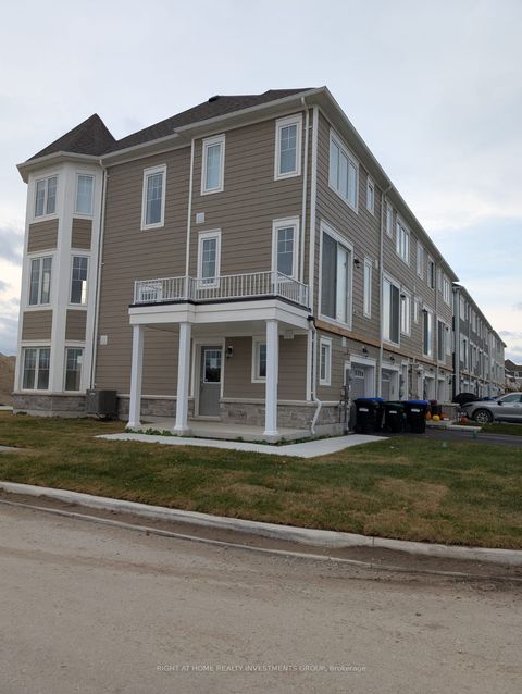 Photo of 83 Shelburne Avenue, Wasaga Beach, ON L9Z 0L2 (MLS # S12469130)