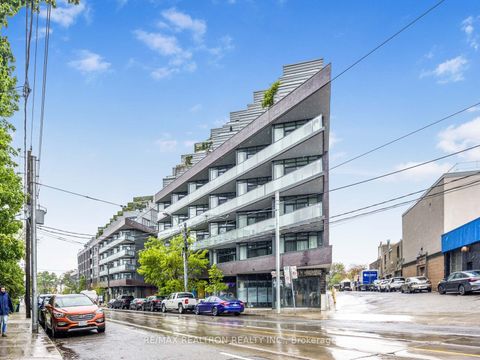 36 Howard Park Avenue 202 Toronto ON M6R 0A5