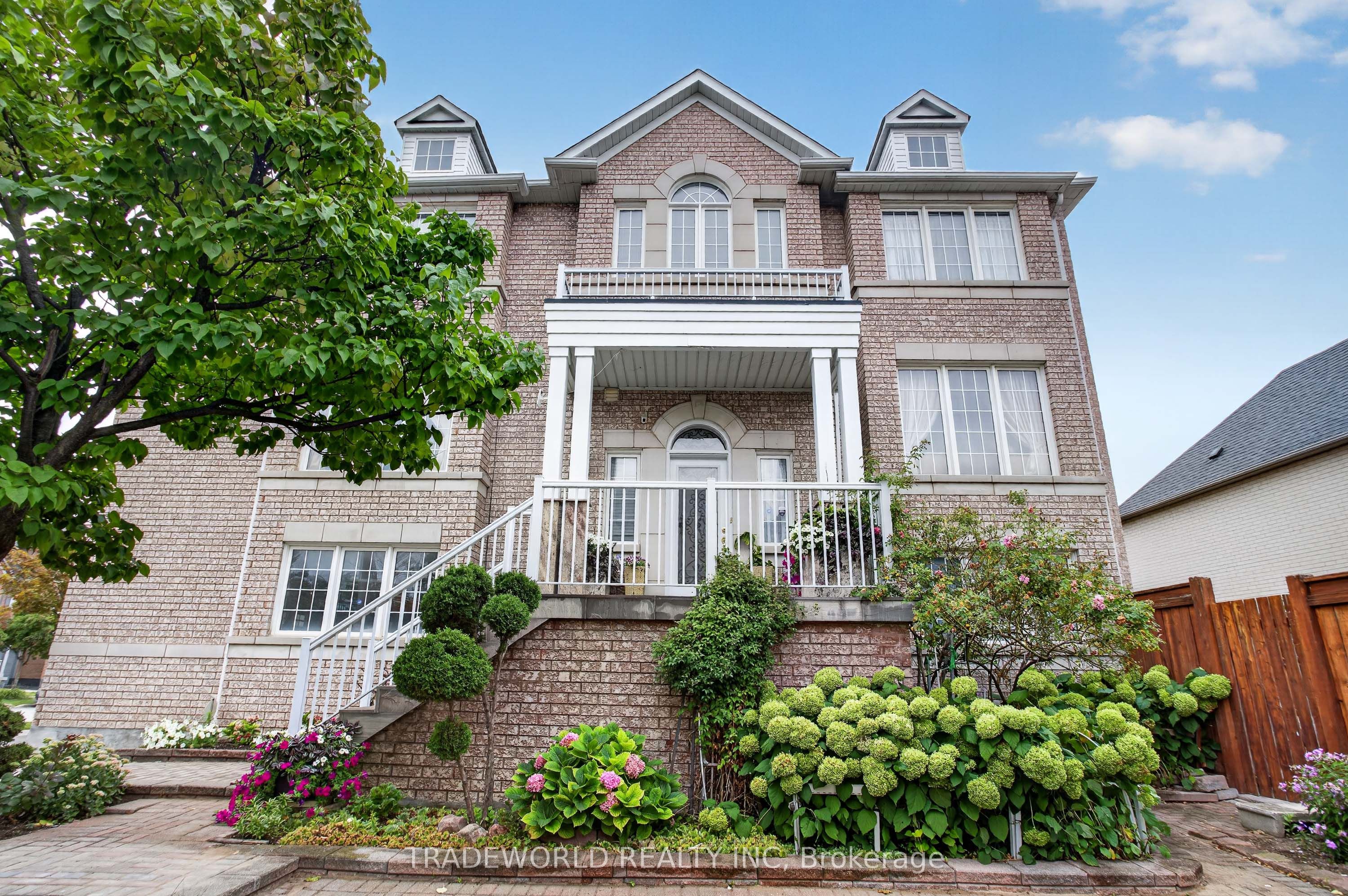 68 Grand Valley Boulevard