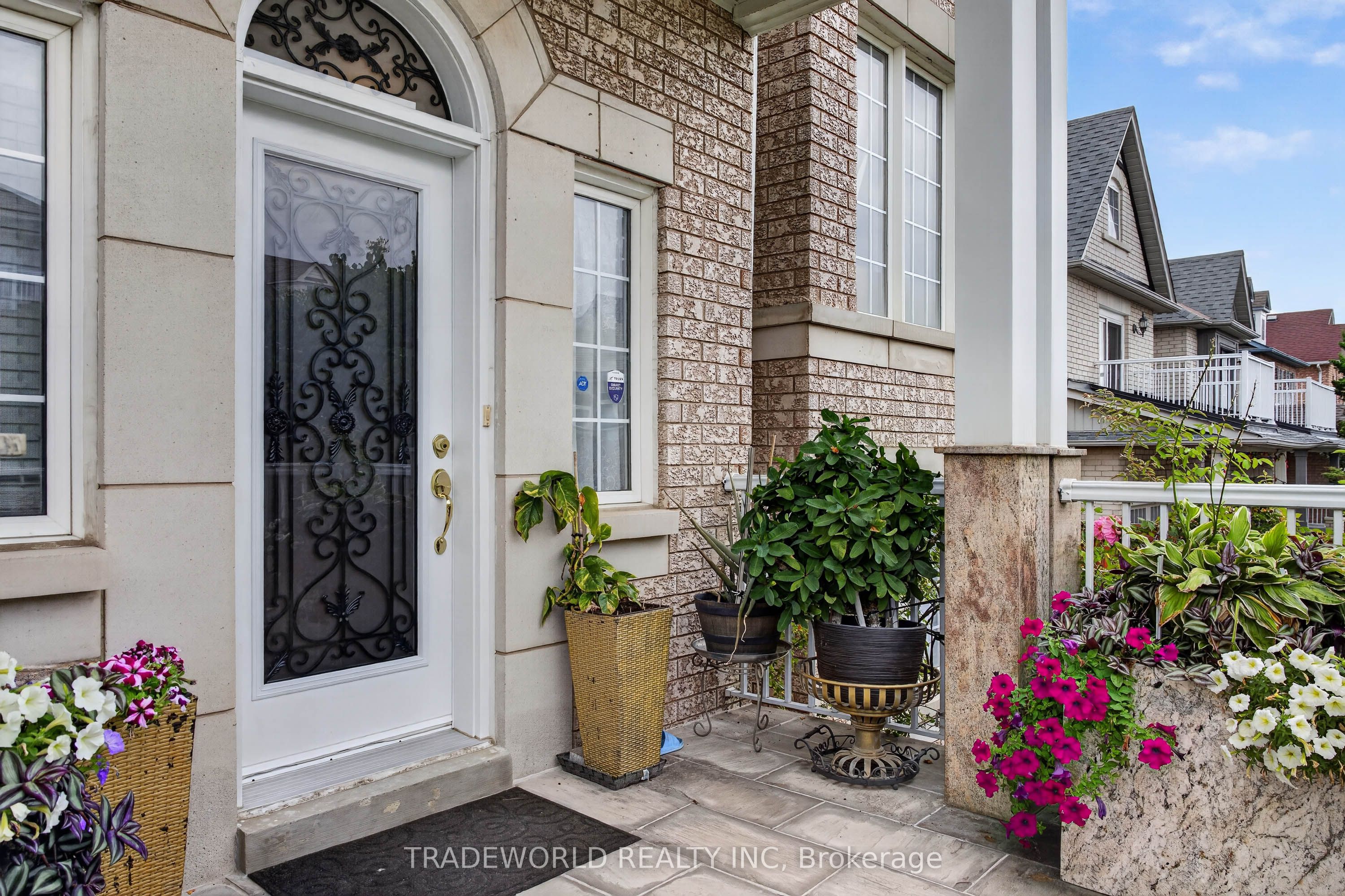68 Grand Valley Boulevard
