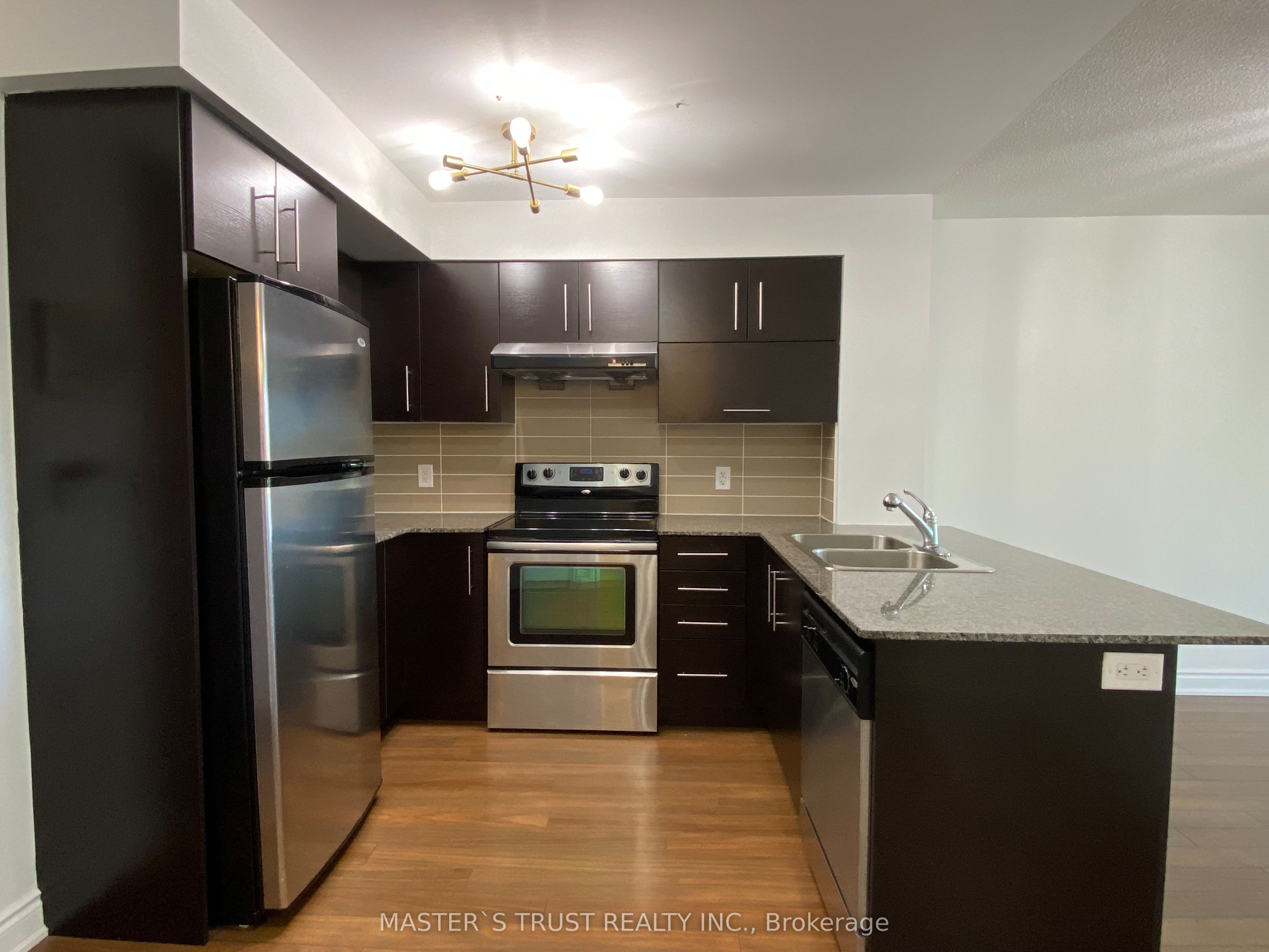 233 South Park Road 508