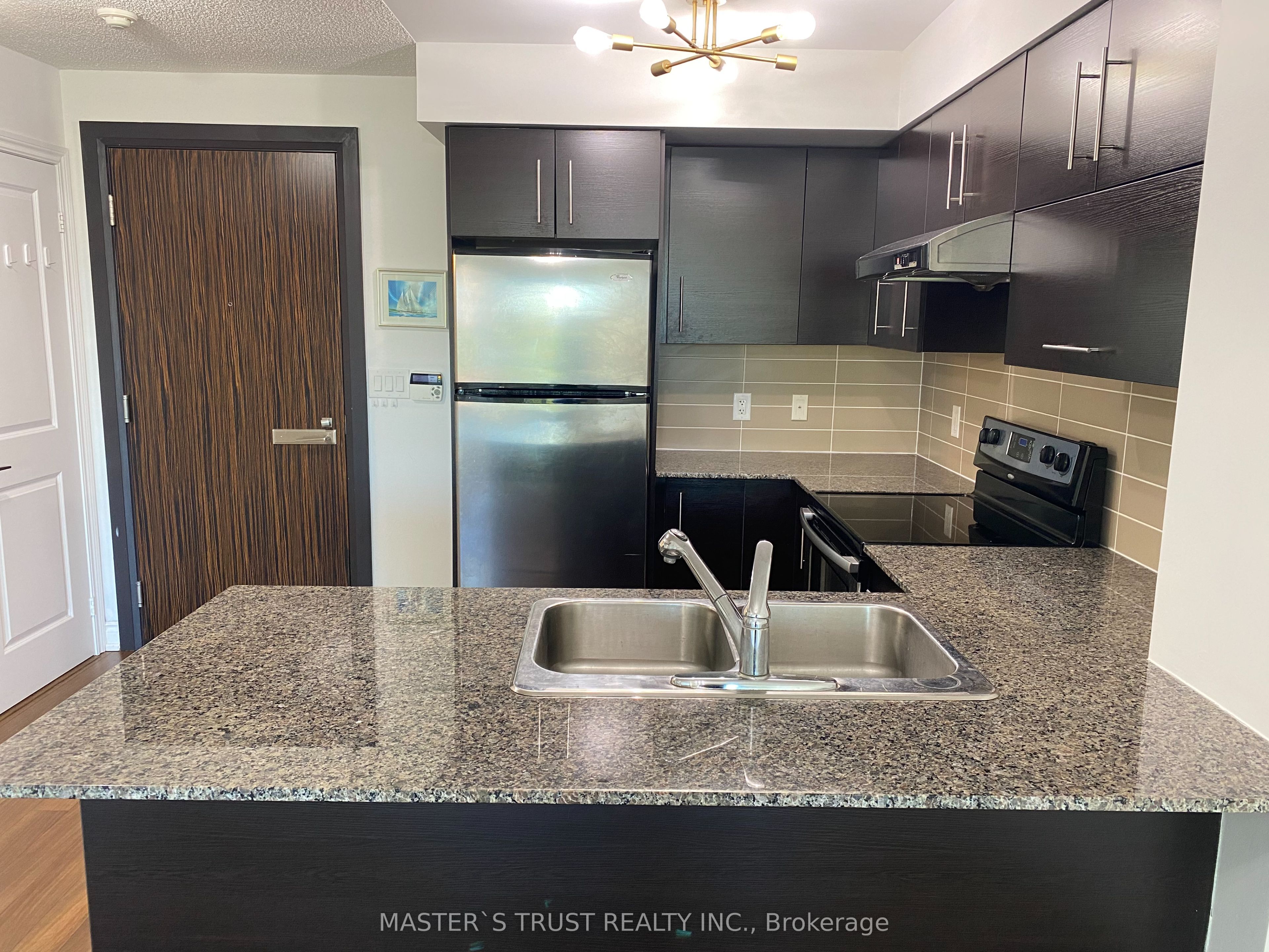 233 South Park Road 508