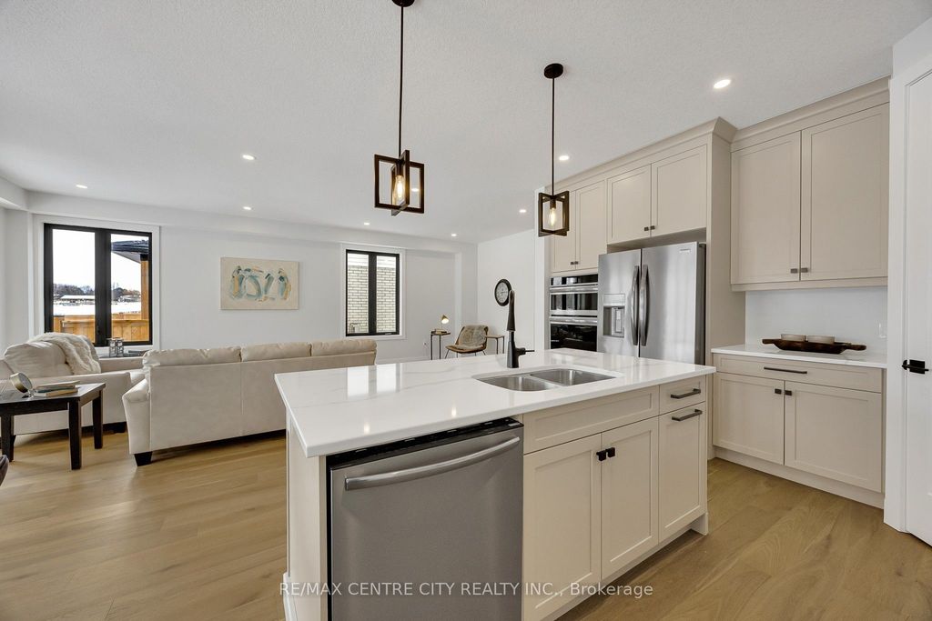 Photo of 199 FOXBOROUGH Place, Thames Centre, ON N0M 2P0 (MLS # X12718400)