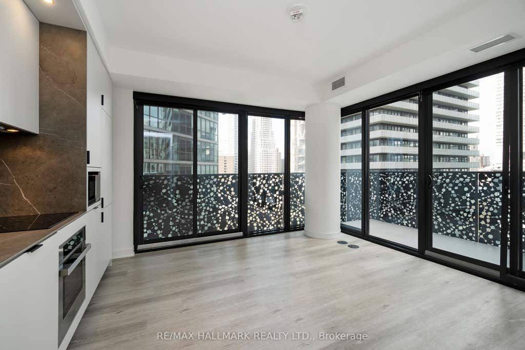Photo of 55 Charles Street E #1310, Toronto, ON M4Y 1S9 (MLS # C13472368)