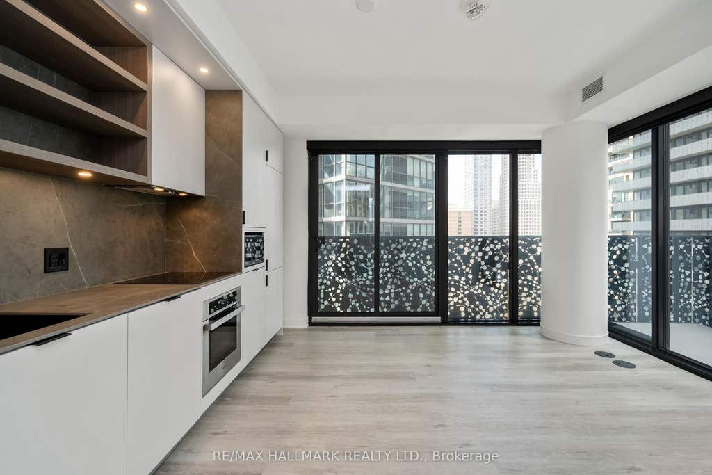 Photo of 55 Charles Street E #1310, Toronto, ON M4Y 1S9 (MLS # C13472368)