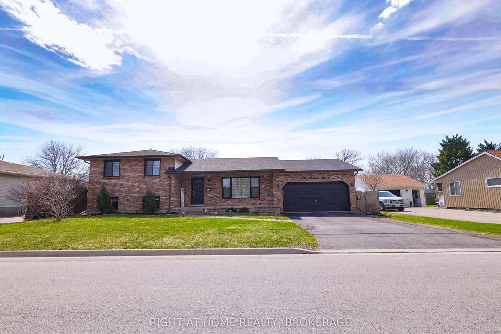 Photo of 7698 Mulhern Street, Niagara Falls, ON L2H 1B5 (MLS # X12980262)