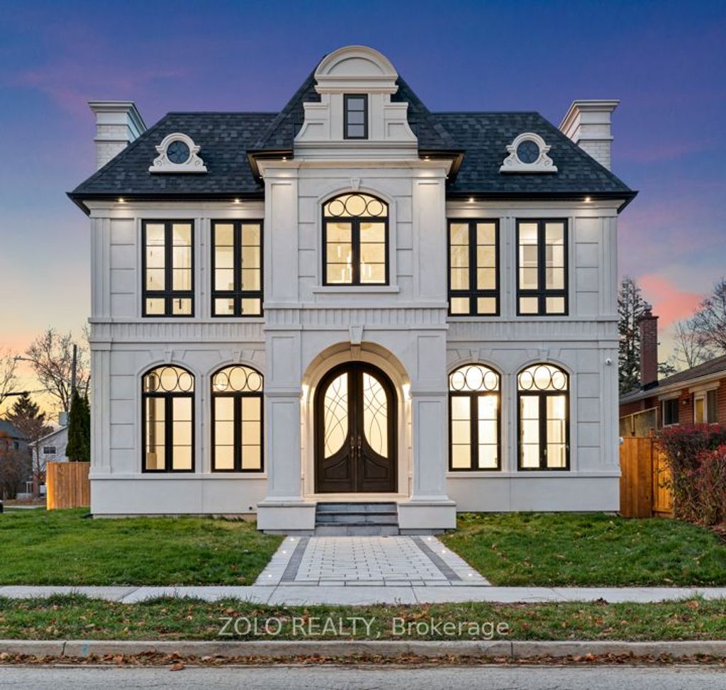 Photo of 52 Child Drive, Aurora, ON L4G 1Y5 (MLS # N12565442)