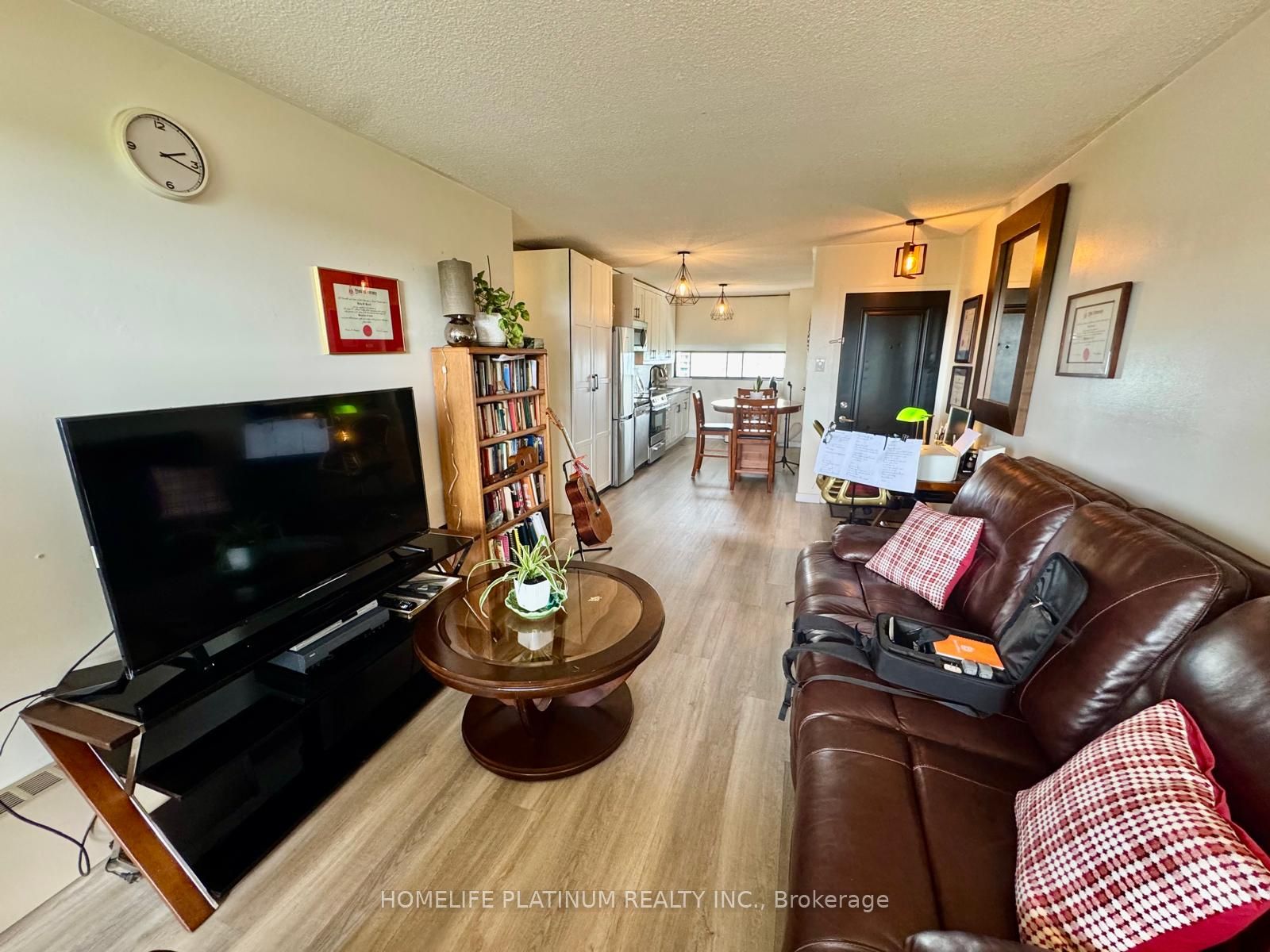 4645 Jane Street 720