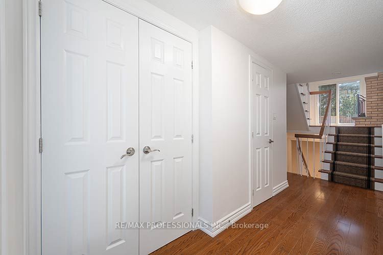 4230 Fieldgate Drive 34