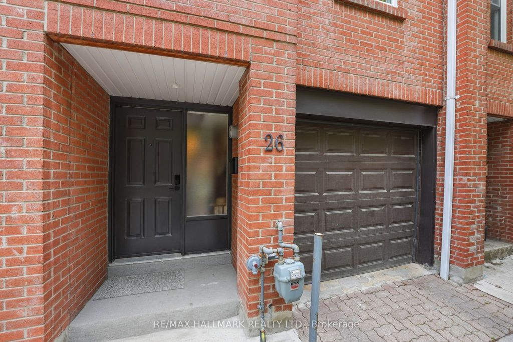 Photo of 26 Longboat Avenue, Toronto, ON M5A 4E2 (MLS # C13141288)