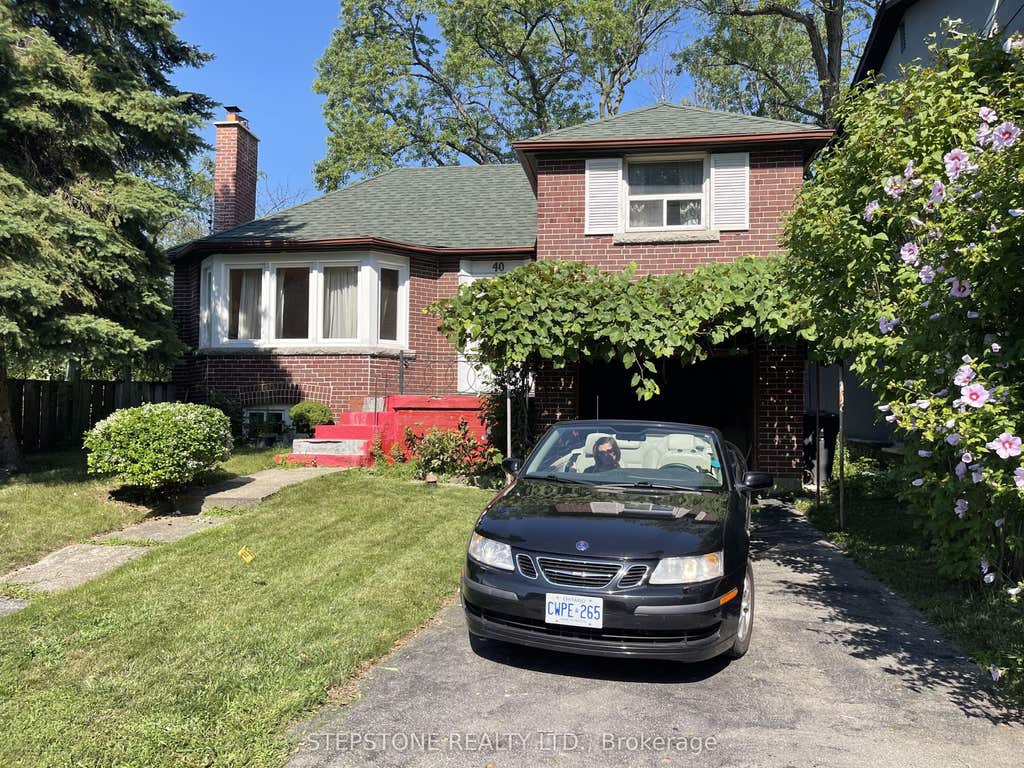 Photo of 40 Glenvalley Drive S, Toronto, ON M6M 4V9 (MLS # W13659176)