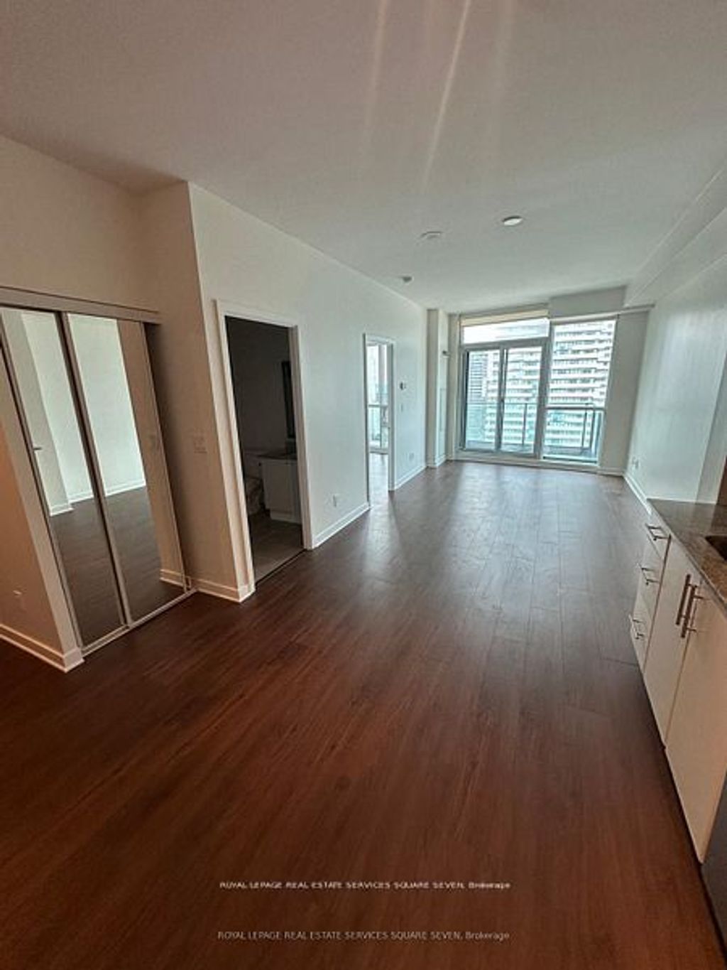 Photo of 33 Bay Street #3013, Toronto, ON M5J 2Z3 (MLS # C12439258)