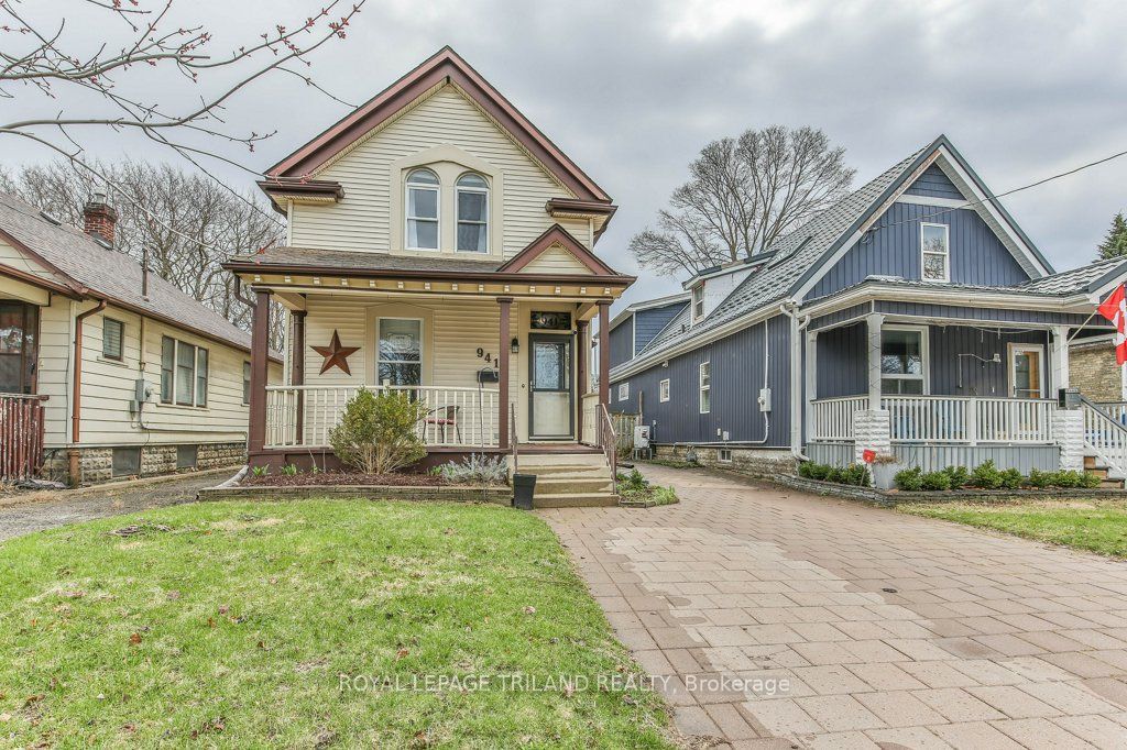Photo of 941 QUEENS Avenue, London East, ON N5W 3H9 (MLS # X12988896)