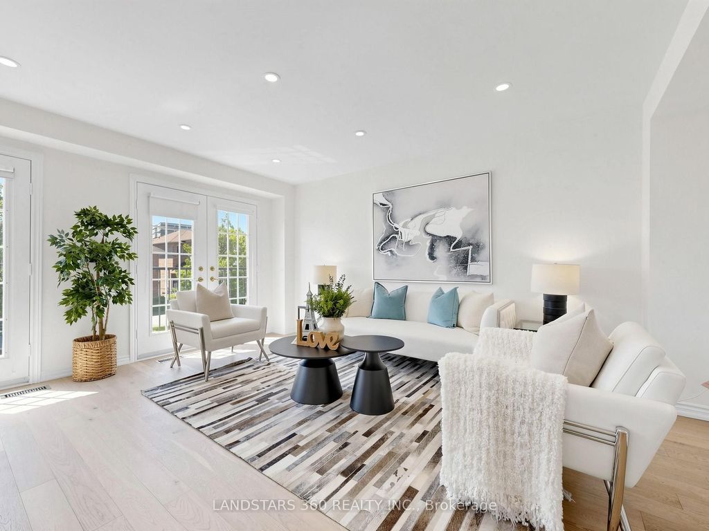 Photo of 8 Wilket Creek Road, Toronto, ON M3C 3Z9 (MLS # C13242350)