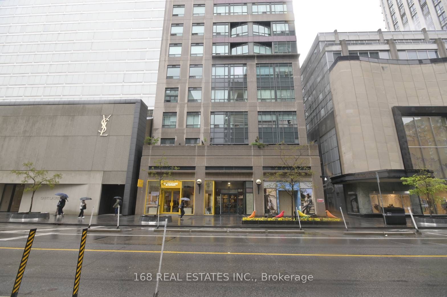 102 Bloor Street West Street W 910