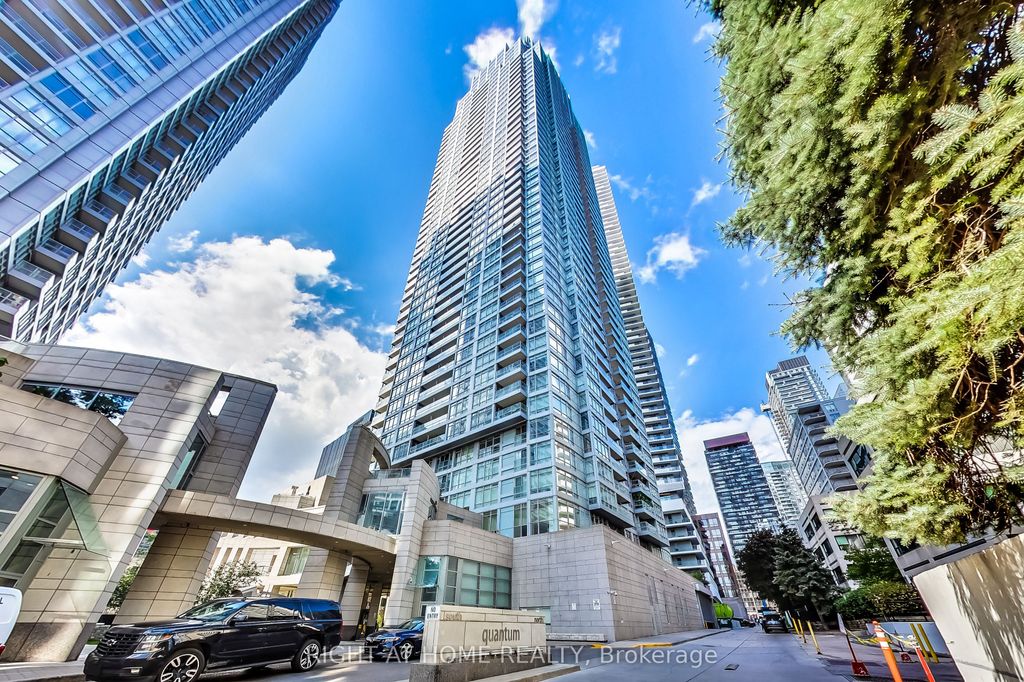 Photo of 2191 Yonge Street #4409, Toronto, ON M4S 3H8 (MLS # C12806548)