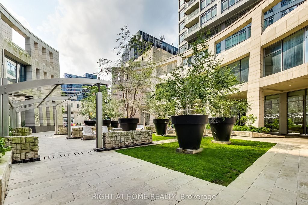 Photo of 2191 Yonge Street #4409, Toronto, ON M4S 3H8 (MLS # C12806548)