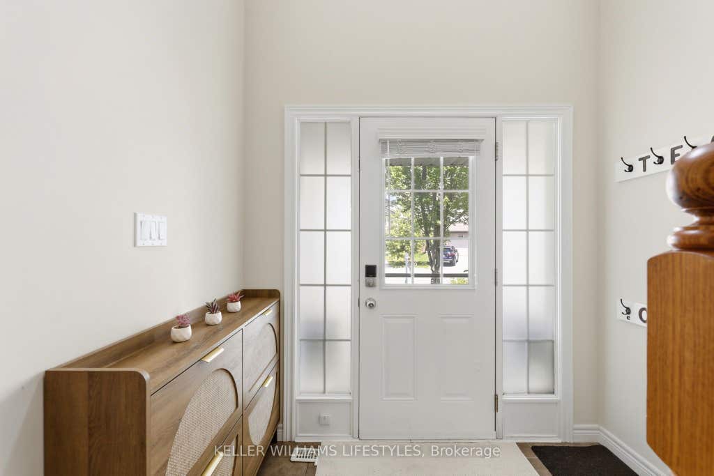Photo of 1127 FOXHUNT Road, London North, ON N6G 0C3 (MLS # X13440990)
