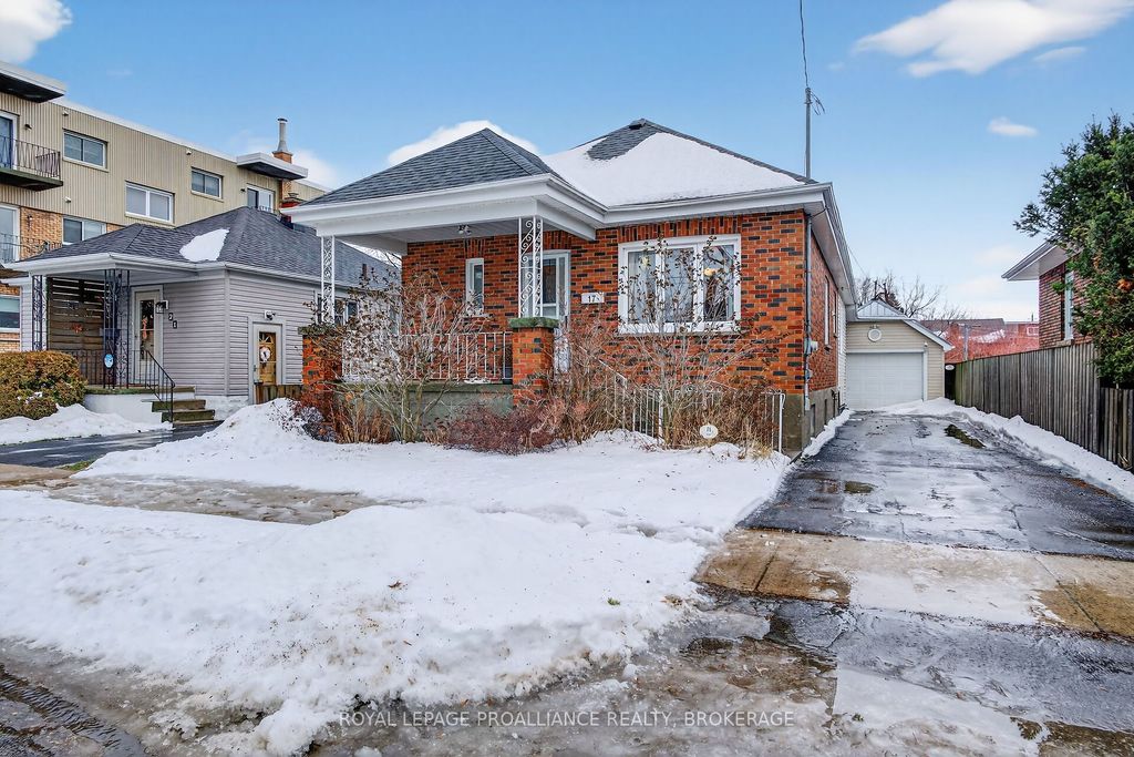 Photo of 17 Stanley Street, Kingston, ON K7K 1X8 (MLS # X12653828)