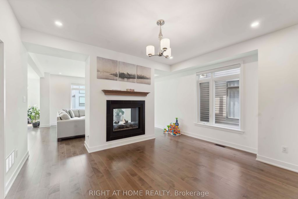 Photo of 848 Beckton Heights S, Stittsville - Munster - Richmond, ON K2S 2X9 (MLS # X12740288)