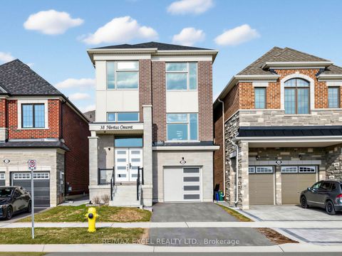 38 Navitas Crescent Markham ON L6C 3K7
